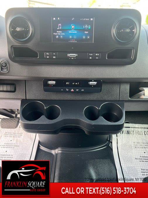 Used 2023 Mercedes-Benz Sprinter 2500 w/ Acoustic Package image 35