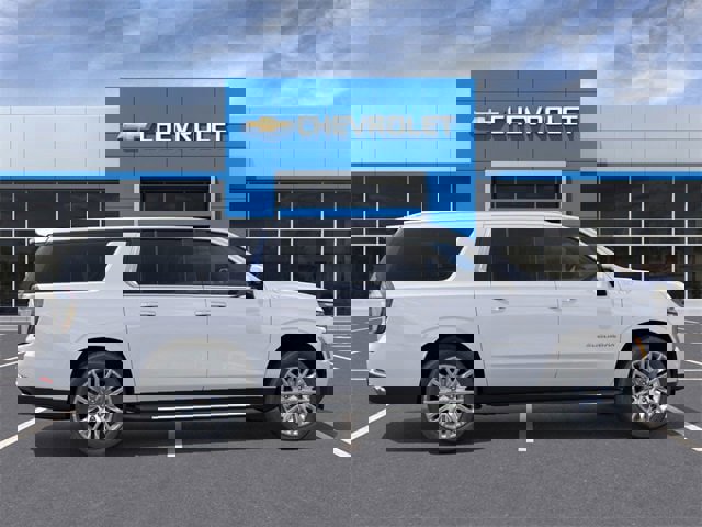 New 2026 Chevrolet Suburban High Country image 5