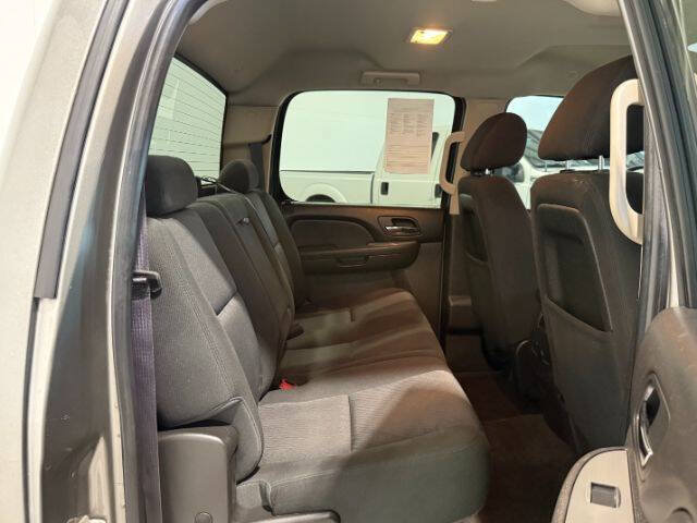 Used 2012 GMC Sierra 1500 SLE w/ All-Terrain Package AWD/4WD image 16