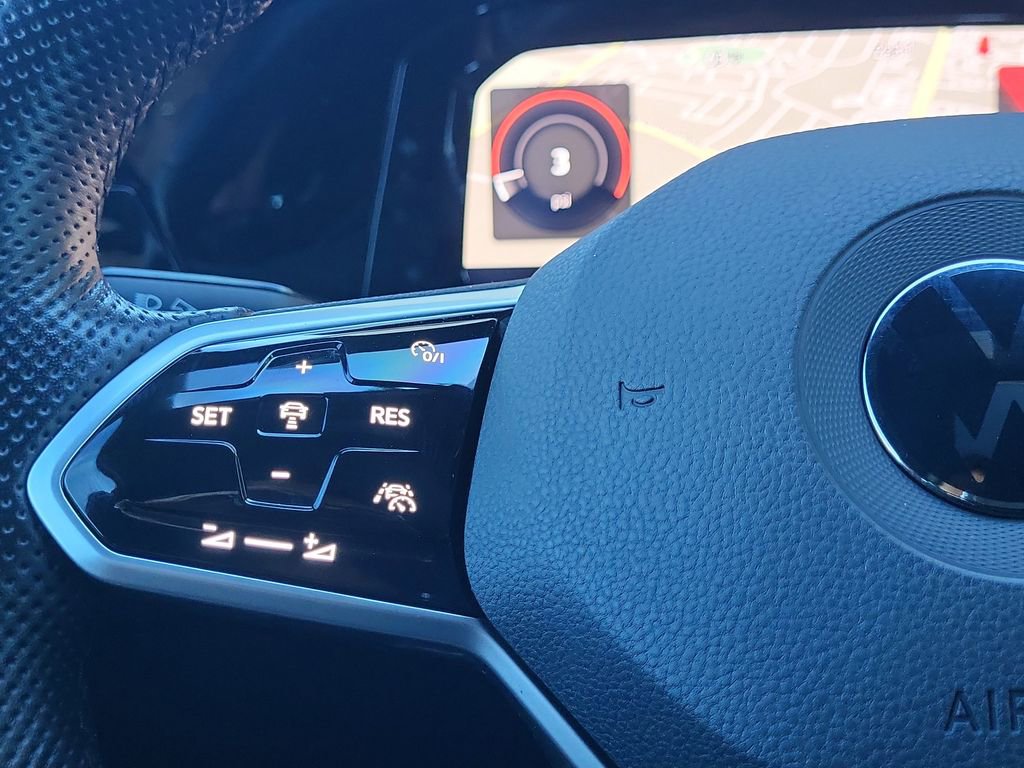 Used 2023 Volkswagen GTI Autobahn image 21