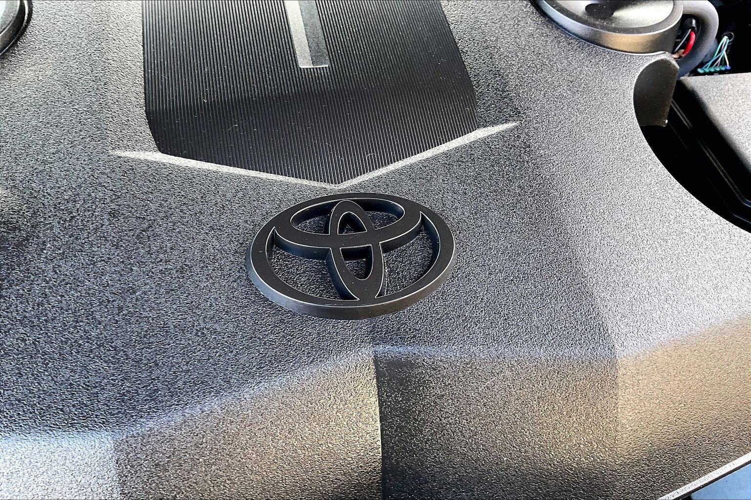 Used 2022 Toyota 4Runner SR5 image 29