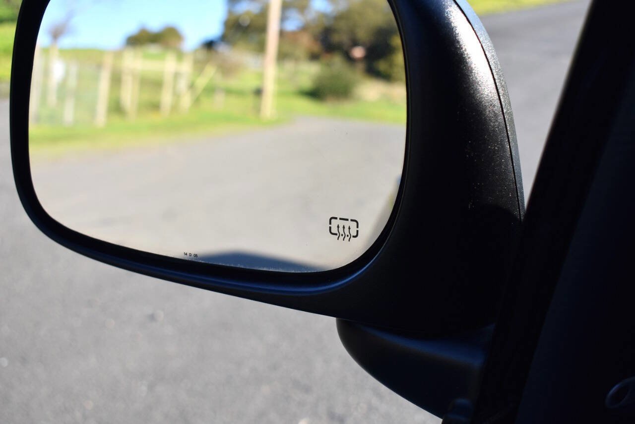 Used 2005 Dodge Ram 1500 Truck 2WD Quad Cab image 26