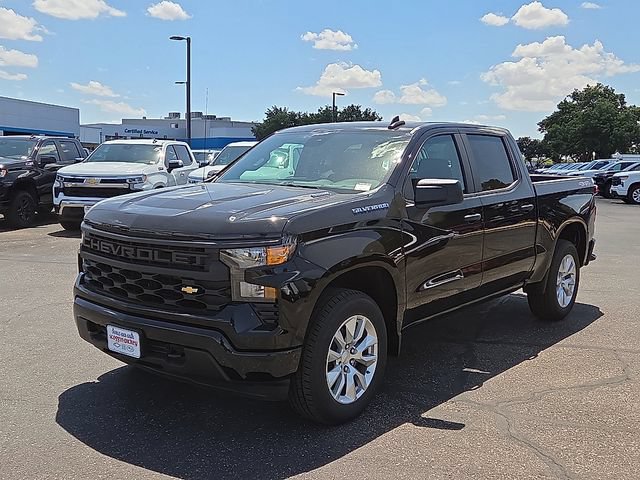 New 2026 Chevrolet Silverado 1500 Custom AWD/4WD image 1