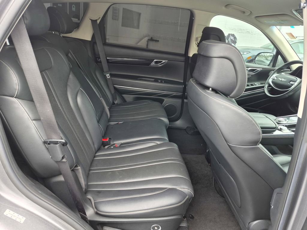 Used 2021 Genesis GV80 2.5T RWD image 25