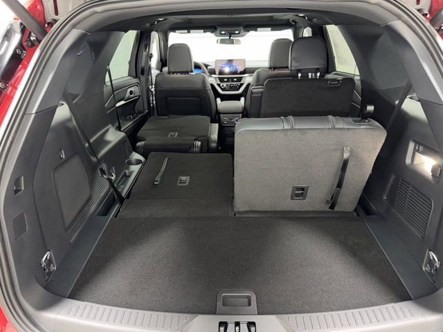 New 2026 Ford Explorer ST-Line image 38