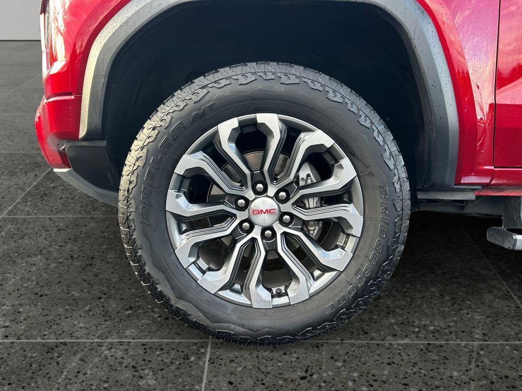 Used 2023 GMC Canyon Denali AWD/4WD image 4