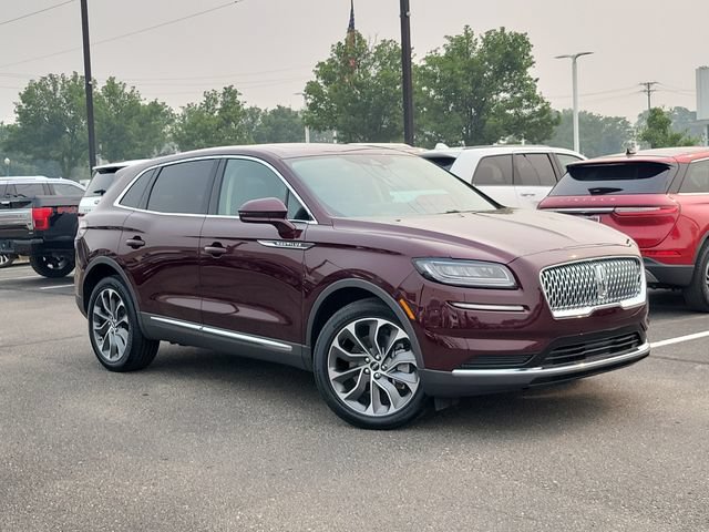 Used 2023 Lincoln Nautilus Reserve AWD/4WD image 35