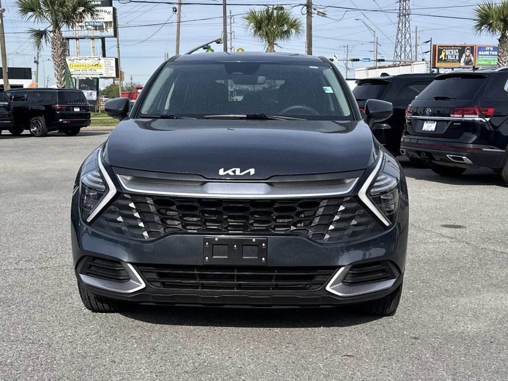 Used 2024 Kia Sportage LX image 3