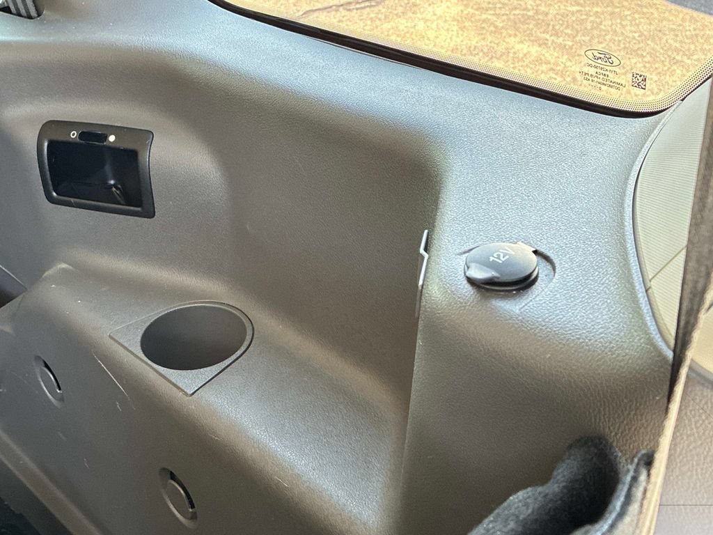 Used 2021 Ford Transit Connect XLT FWD image 21
