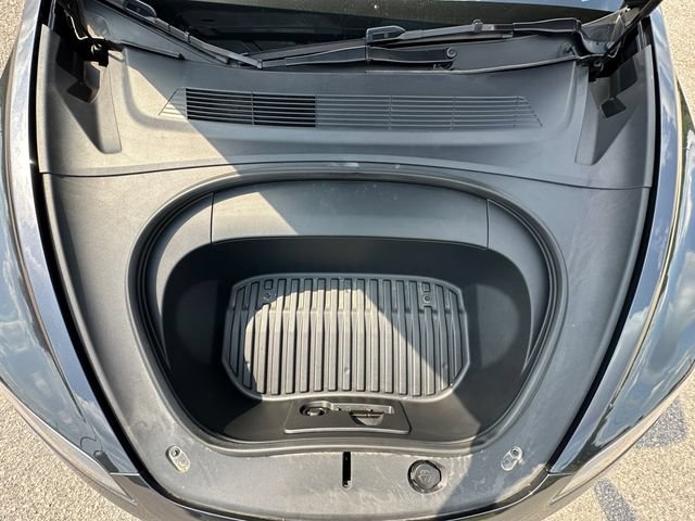 Used 2024 Tesla Model 3 Standard Range RWD image 28