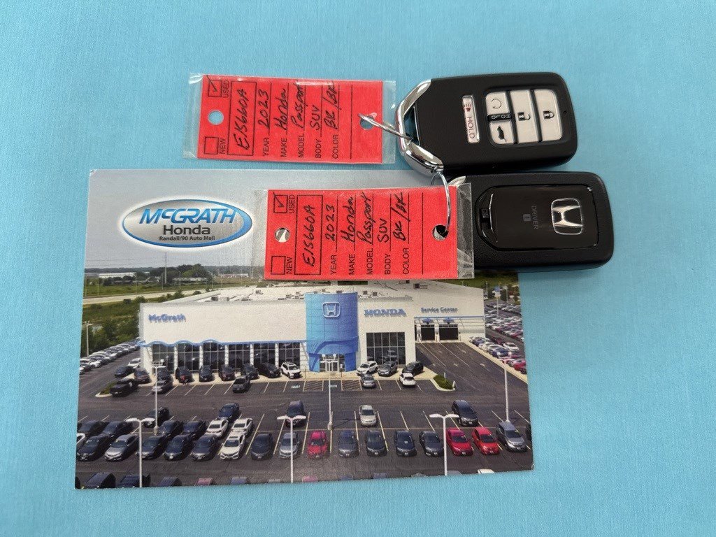 Certified 2023 Honda Passport EX-L image 2