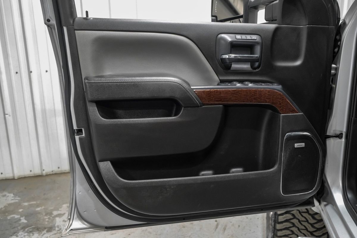 Used 2019 GMC Sierra 3500 SLT w/ Duramax Plus Package AWD/4WD image 35