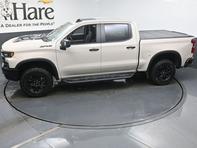New 2026 Chevrolet Silverado 1500 ZR2 w/ Dark Appearance Package AWD/4WD image 36