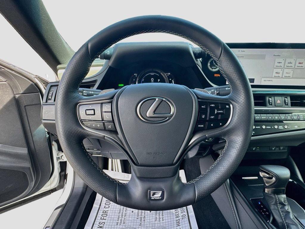 Used 2023 Lexus ES 300h F Sport w/ Accessory Package (Z1) FWD image 11