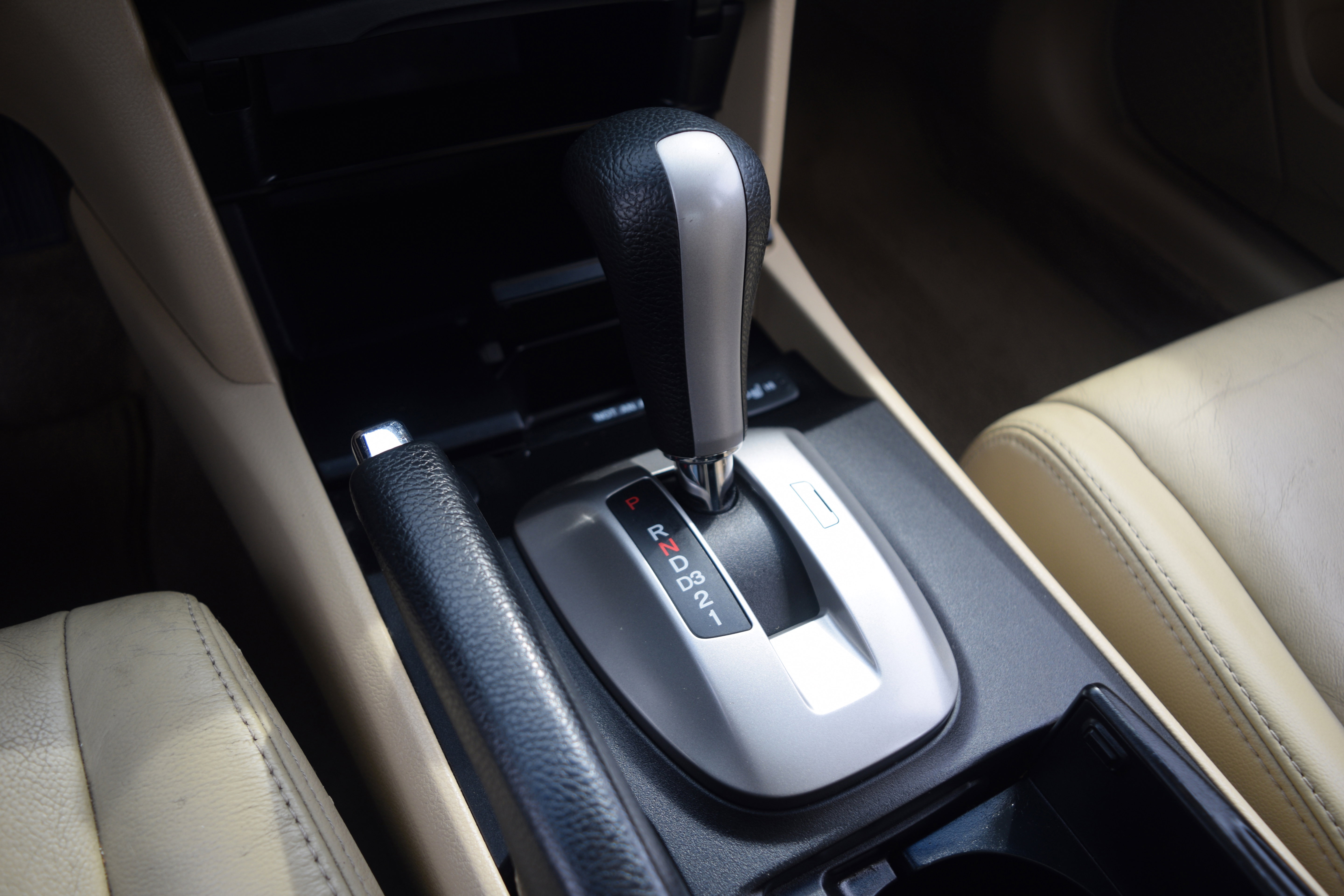 Used 2009 Honda Accord EX-L image 10