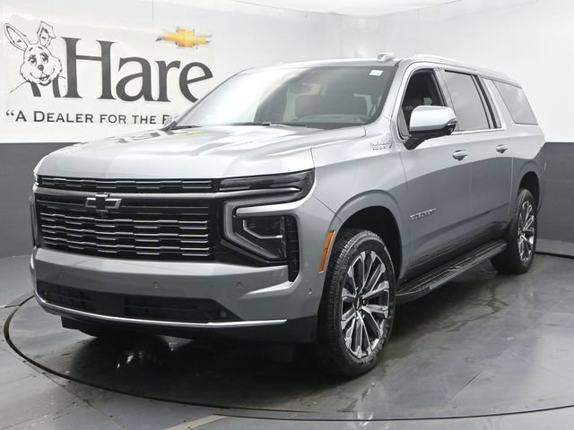 New 2026 Chevrolet Suburban High Country w/ Sun And Tow Package AWD/4WD image 13