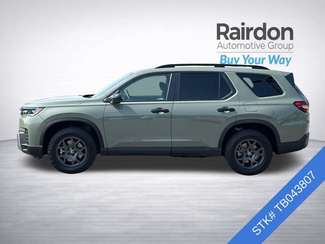 Used 2026 Honda Pilot TrailSport image 4