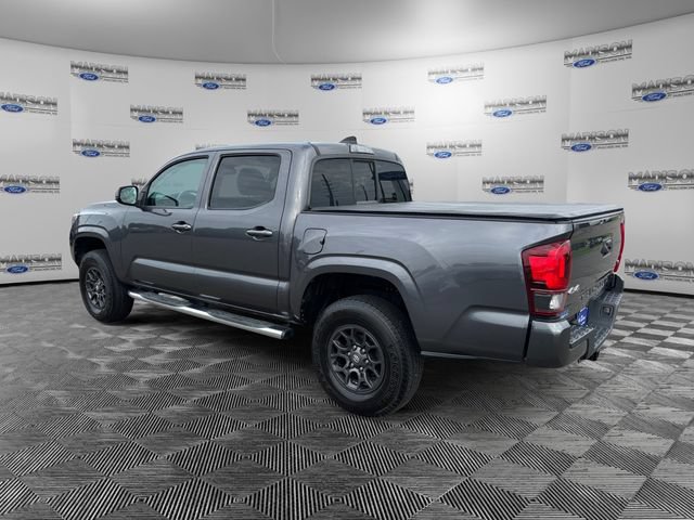 Used 2022 Toyota Tacoma SR AWD/4WD image 3