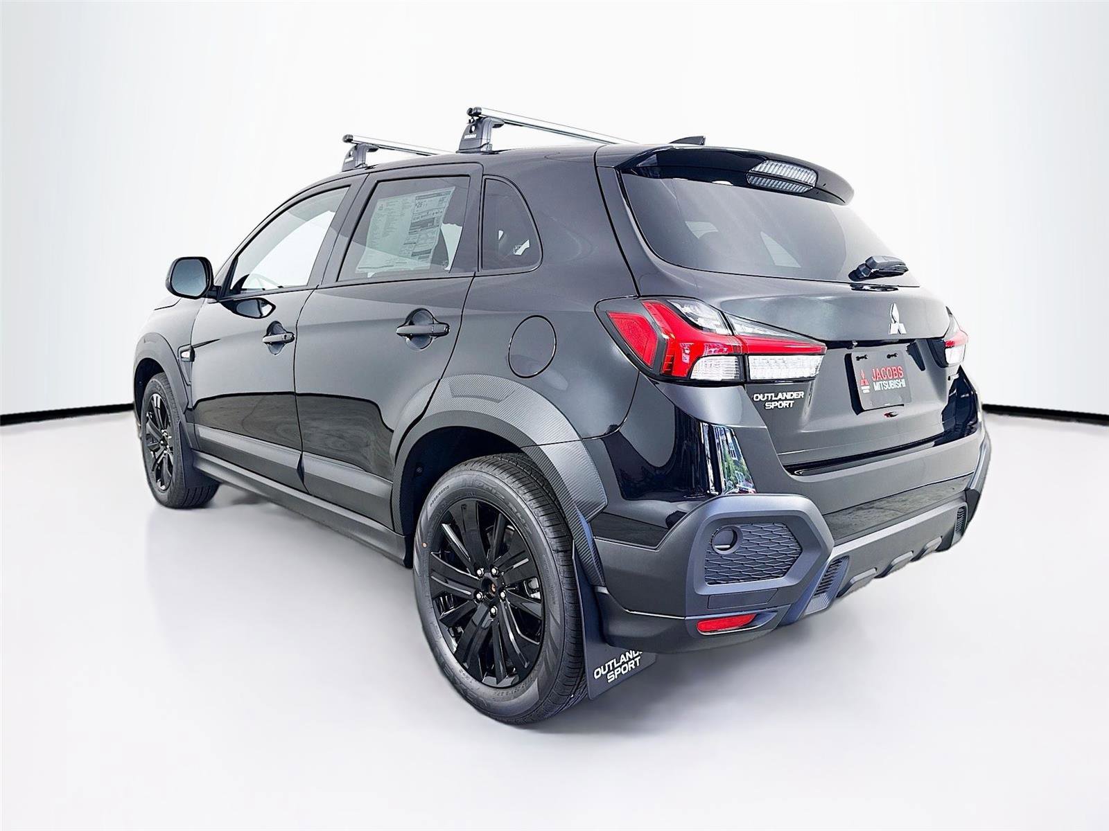 Used 2025 Mitsubishi Outlander Sport AWD image 8