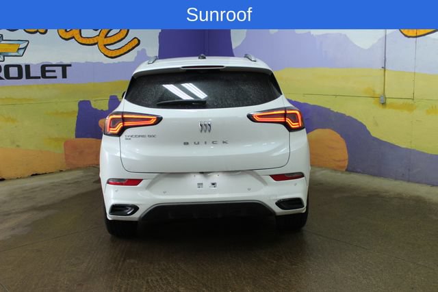 Used 2025 Buick Encore GX Avenir w/ Avenir Technology Package AWD/4WD image 4