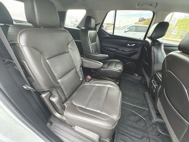 Used 2021 Chevrolet Traverse Premier w/ Redline Edition AWD/4WD image 28