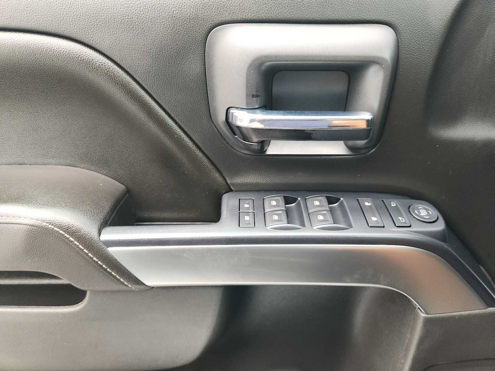 Used 2017 Chevrolet Silverado 1500 LT w/ Texas Edition RWD image 23