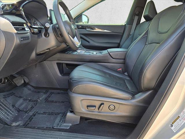 Used 2023 INFINITI QX60 Pure AWD/4WD image 16