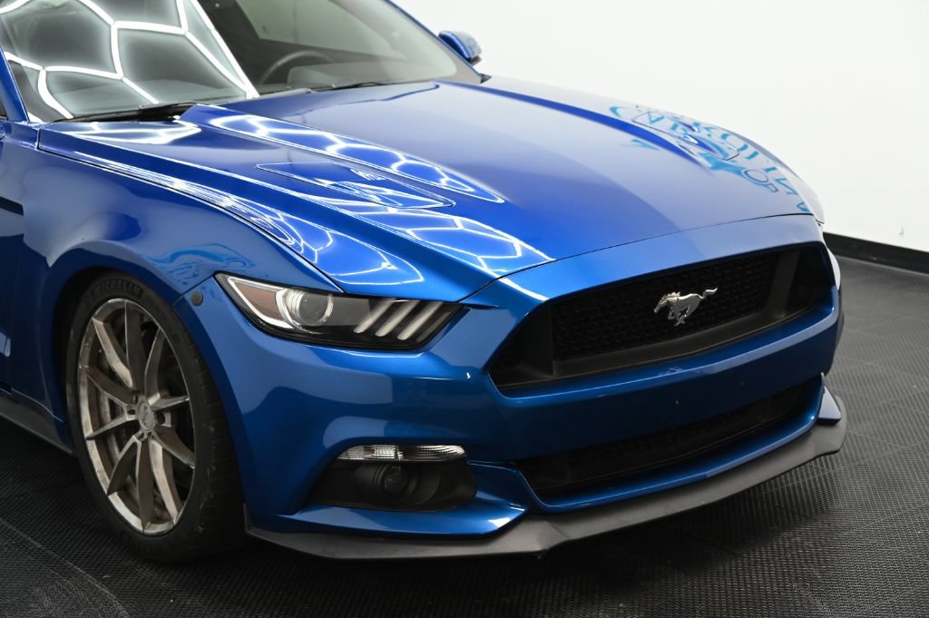 Used 2017 Ford Mustang GT Premium w/ GT Performance Package RWD image 8