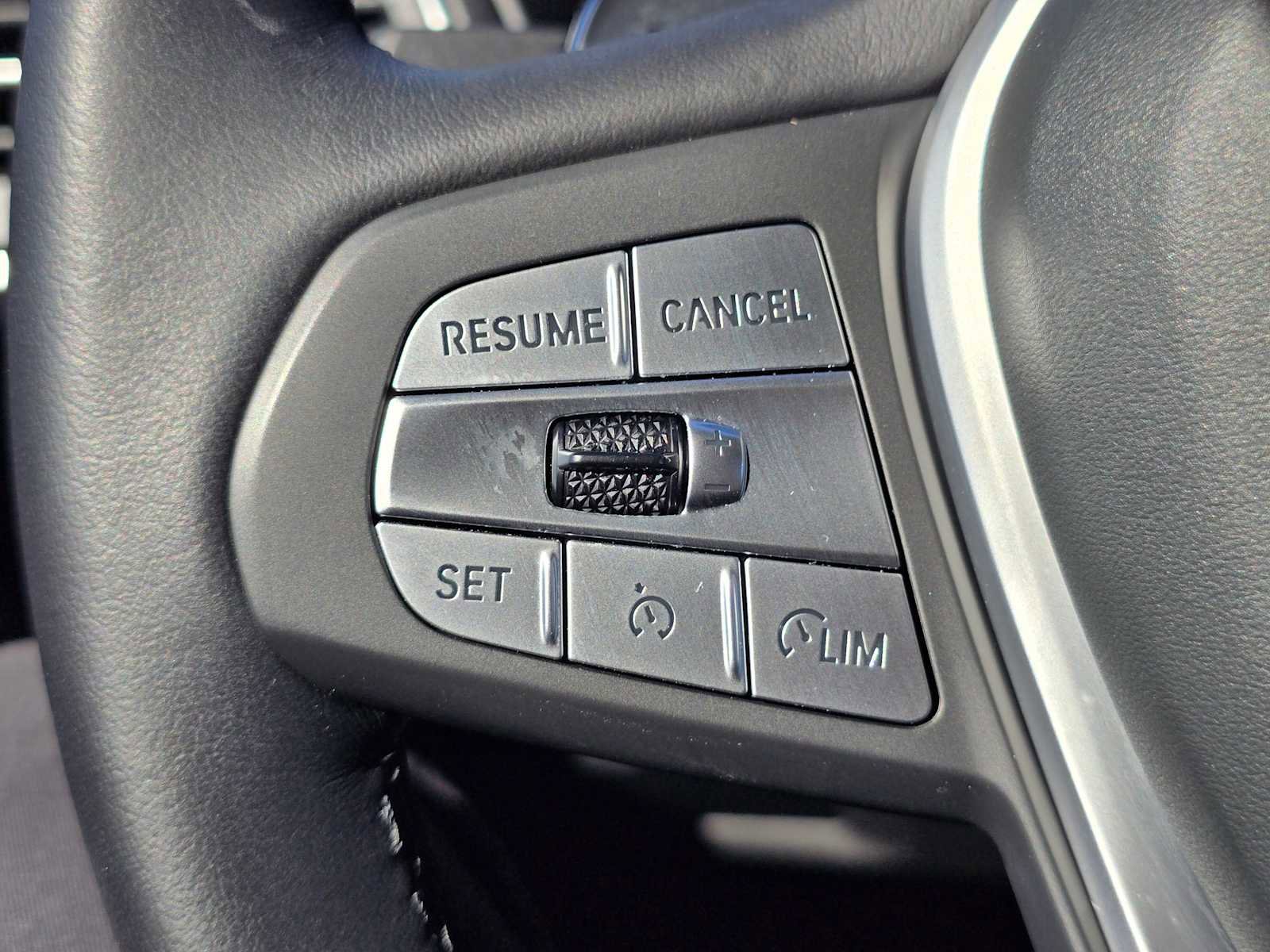 Used 2023 BMW X3 xDrive30i w/ Premium Package image 32