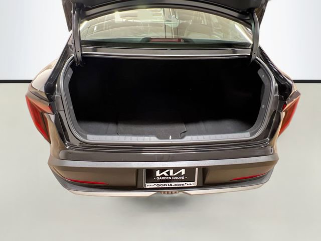 Certified 2025 Kia K4 LX image 23