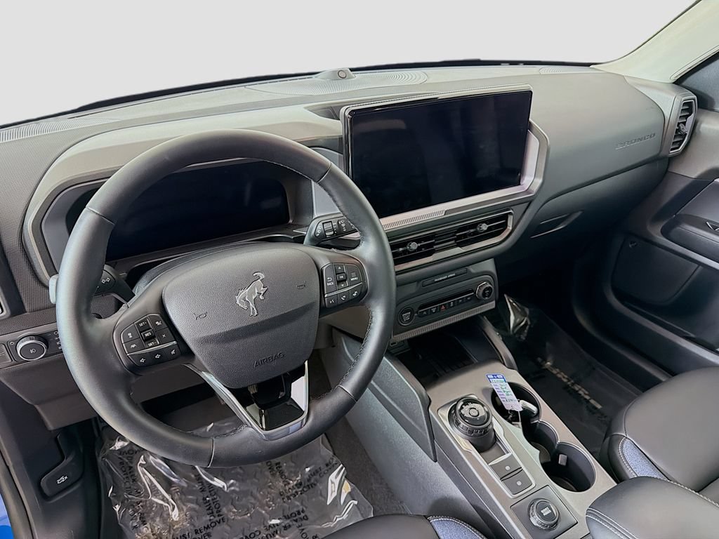 Used 2025 Ford Bronco Sport Outer Banks w/ Outer Banks Tech Package+ AWD/4WD image 21