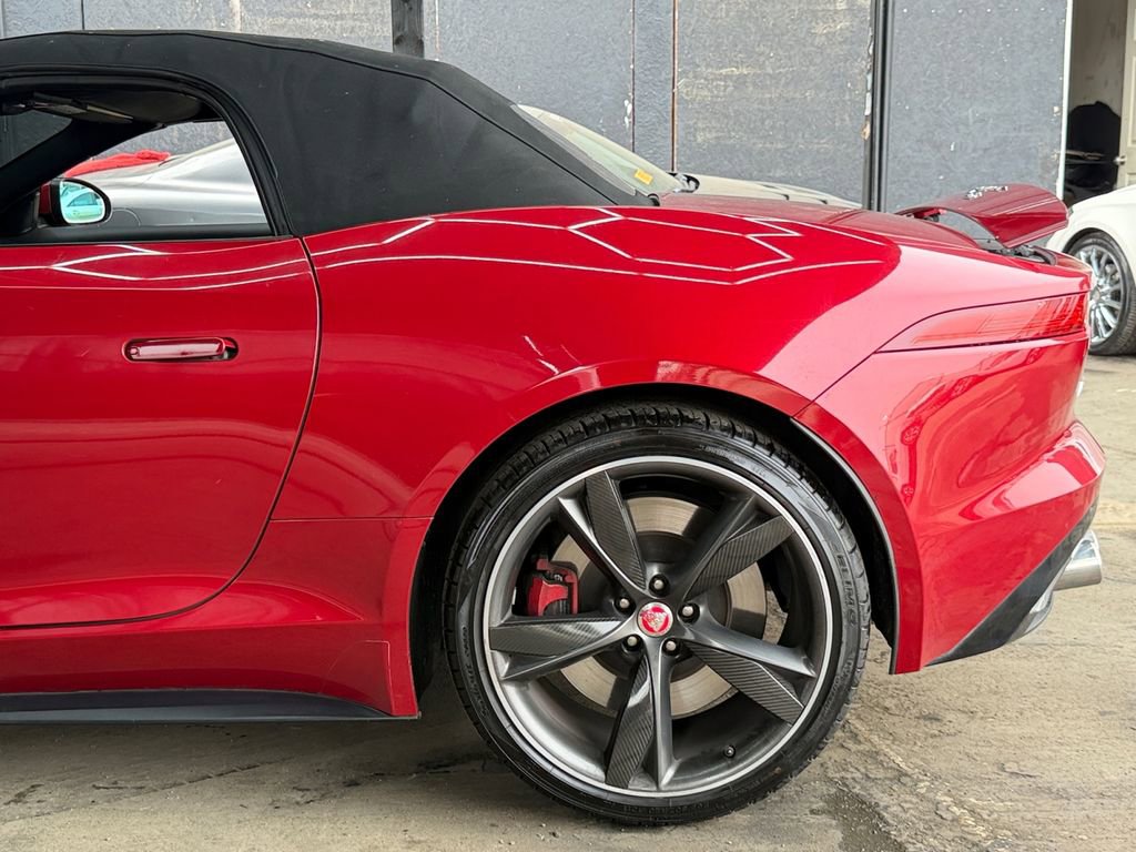 Used 2015 Jaguar F-TYPE S image 19