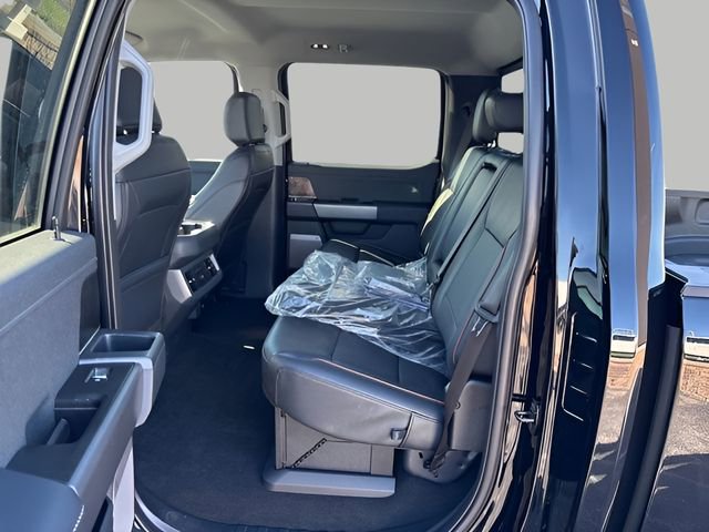 New 2026 Ford F350 Lariat w/ Black Appearance Package image 27