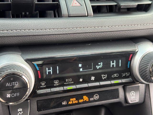 Certified 2025 Toyota RAV4 XLE AWD/4WD image 18