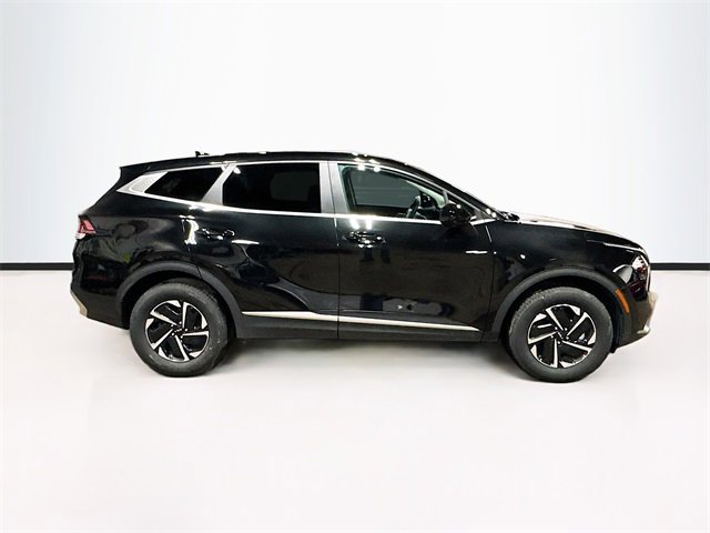 Used 2023 Kia Sportage LX image 8