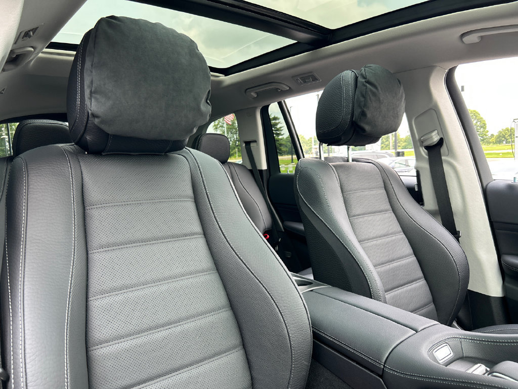 New 2026 Mercedes-Benz GLS 450 4MATIC image 29