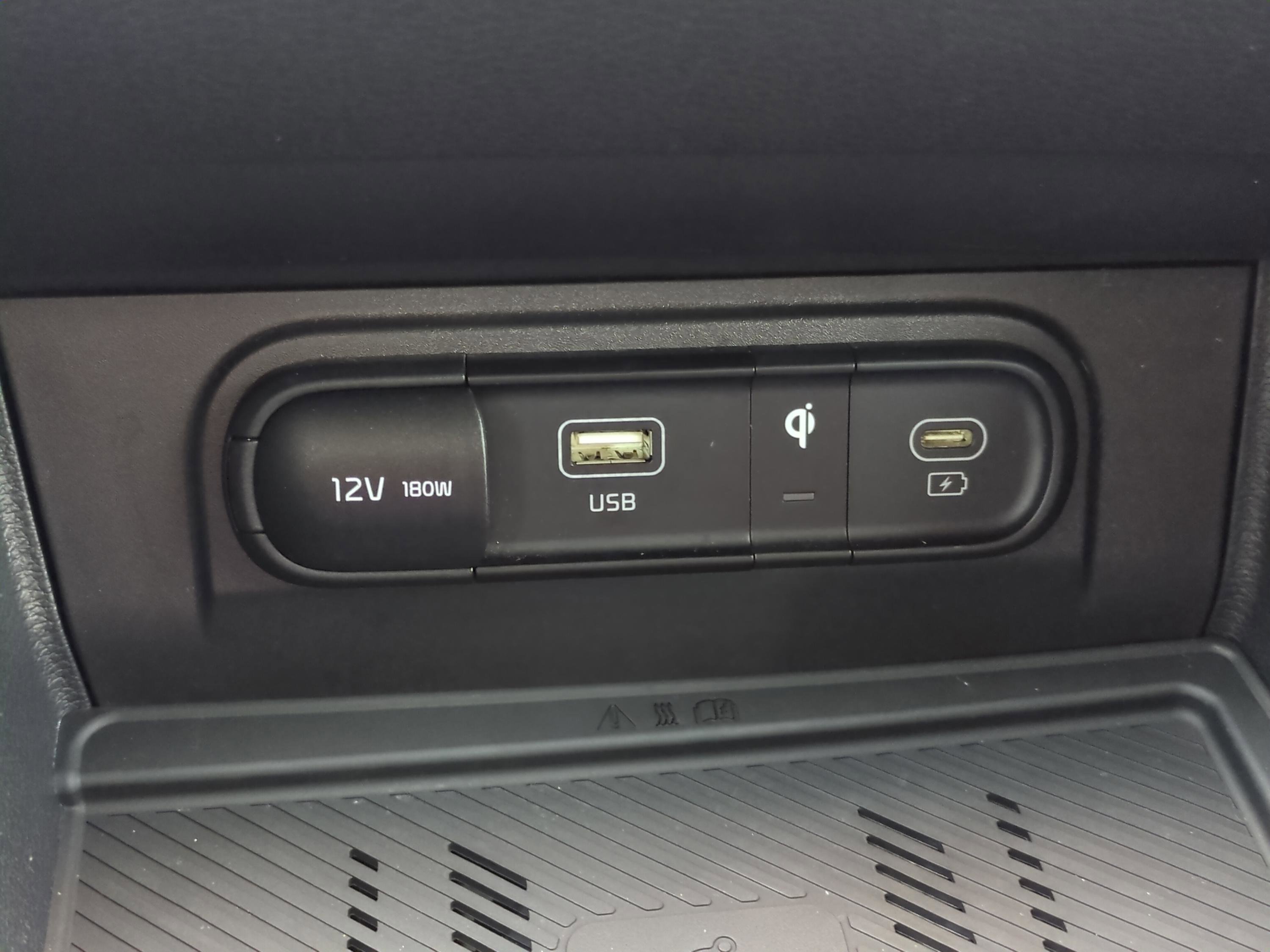 Certified 2024 Kia Sportage X-Line image 21