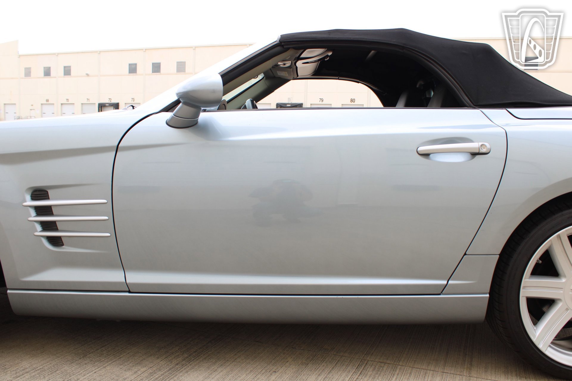Used 2005 Chrysler Crossfire Limited image 39