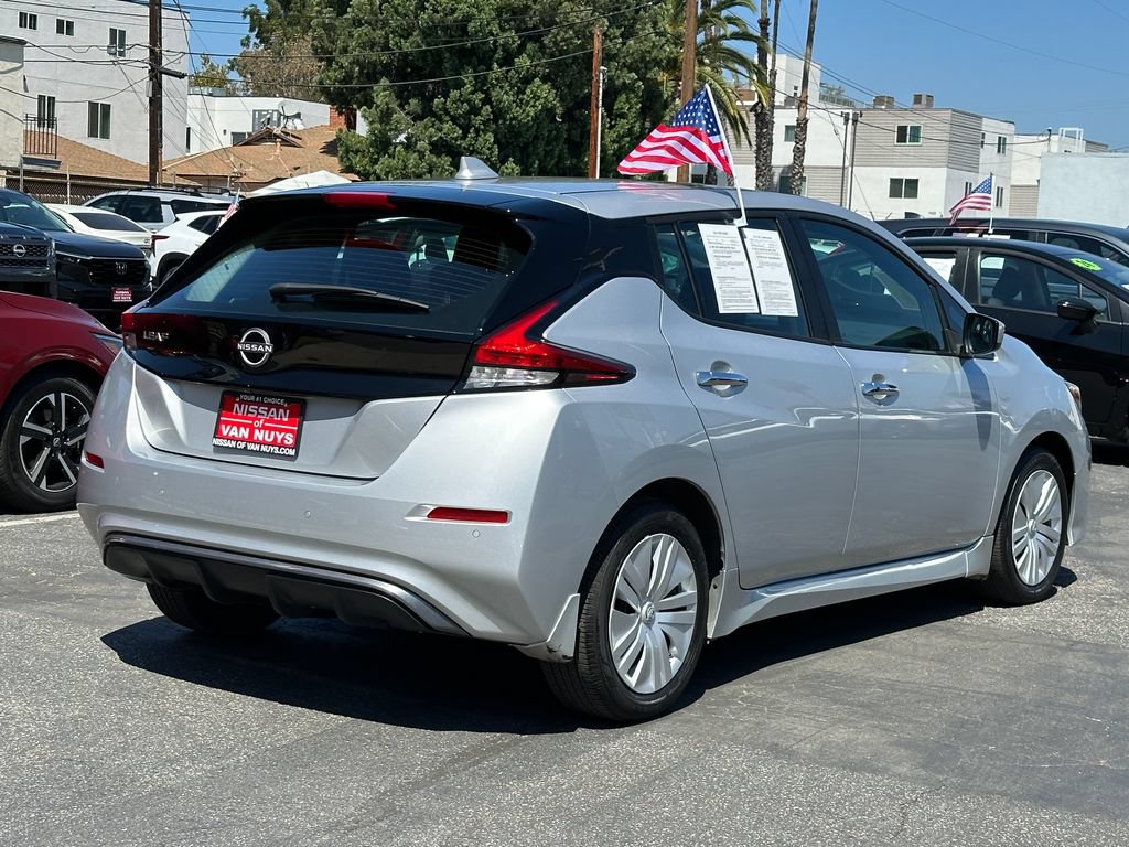 Used 2024 Nissan Leaf S FWD image 7