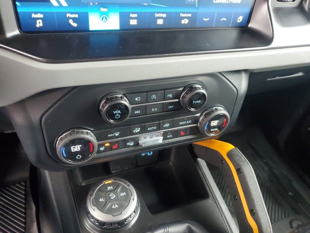 Used 2021 Ford Bronco Badlands image 19