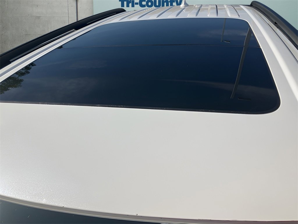 Used 2023 Ford Explorer ST w/ Equipment Group 401A image 9