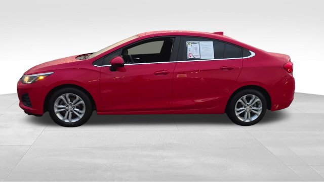 Used 2019 Chevrolet Cruze LT w/ Convenience Package FWD image 15