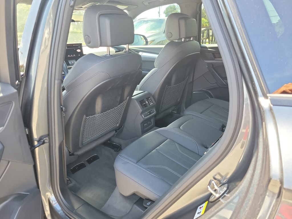 Used 2024 Audi Q5 2.0T Premium AWD/4WD image 10