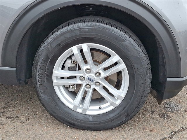 Certified 2023 Ford Explorer XLT w/ Equipment Group 202A image 8