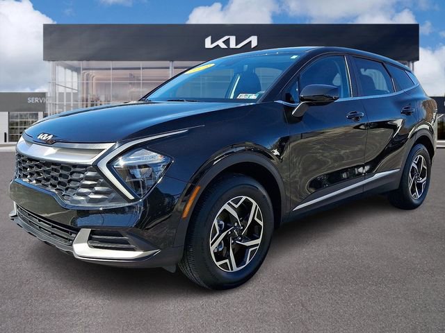Certified 2023 Kia Sportage LX image 3