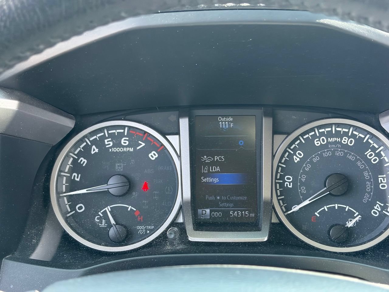 Used 2022 Toyota Tacoma SR5 RWD image 11