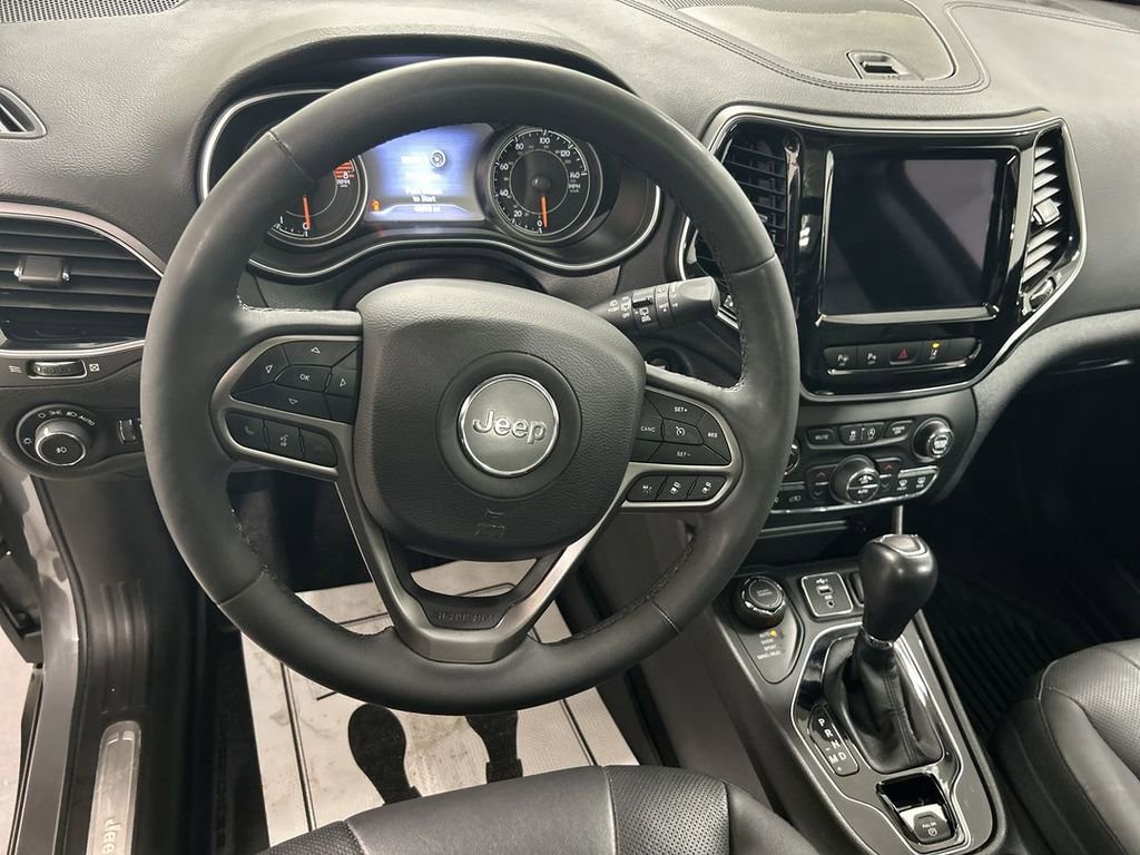 Certified 2021 Jeep Cherokee Limited w/ Mopar Interior Package AWD/4WD image 4