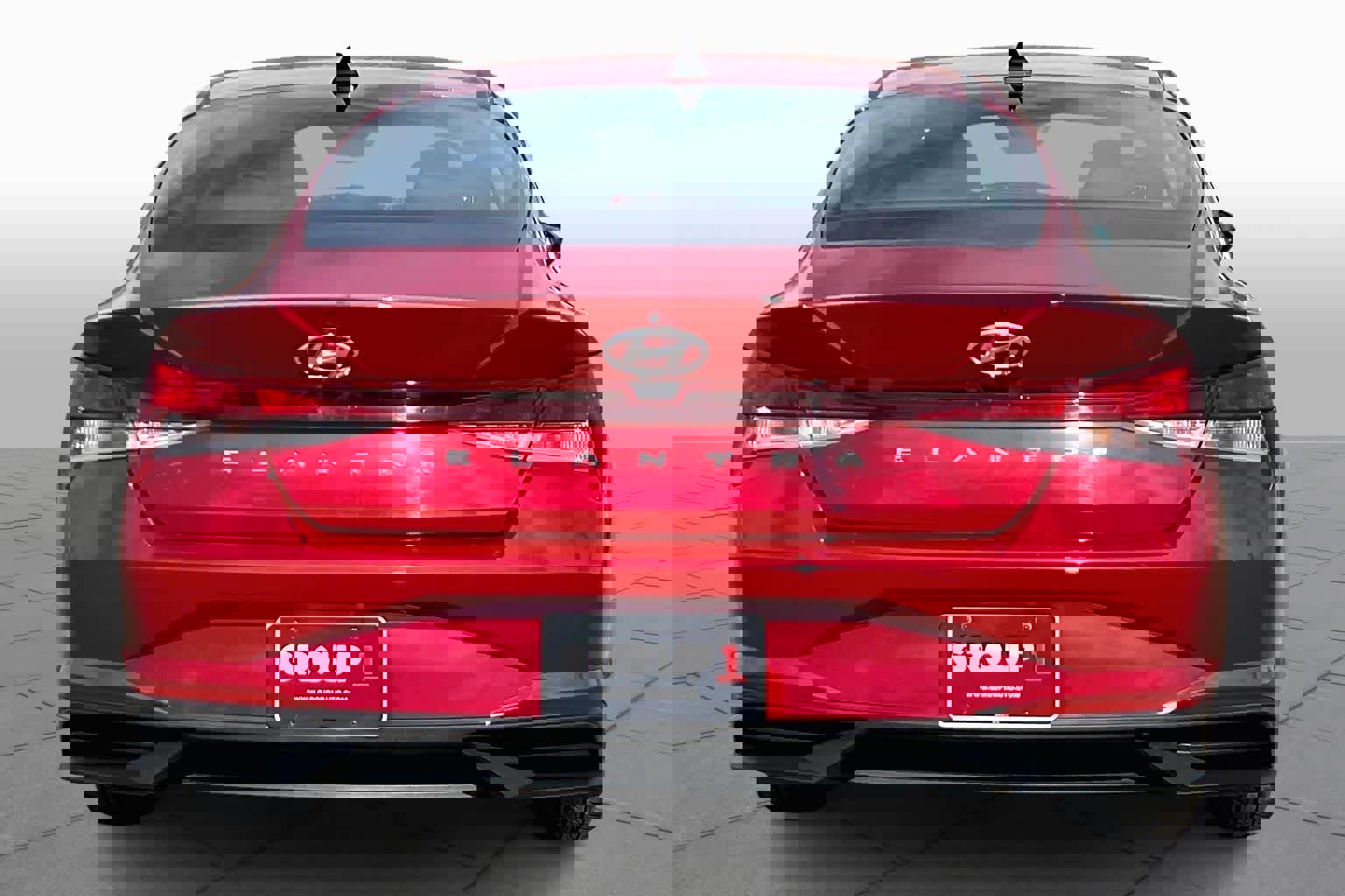 Used 2023 Hyundai Elantra SEL w/ Preferred Accessory Package image 5