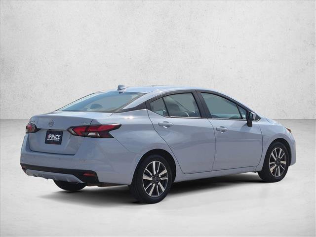 Used 2024 Nissan Versa SV FWD image 5