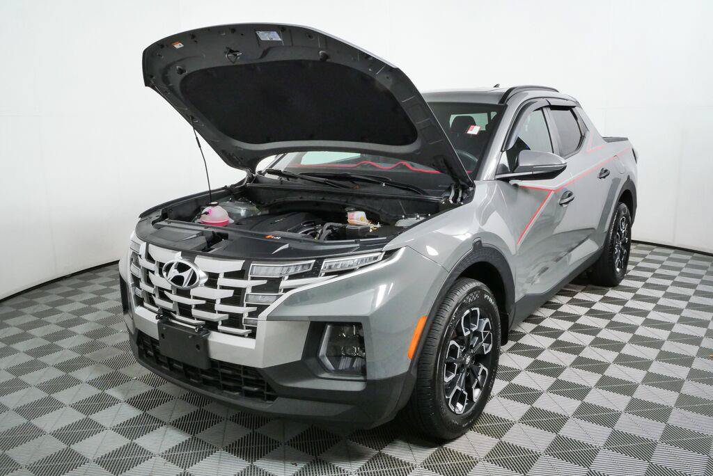 Used 2024 Hyundai Santa Cruz SEL w/ Activity Package FWD image 32